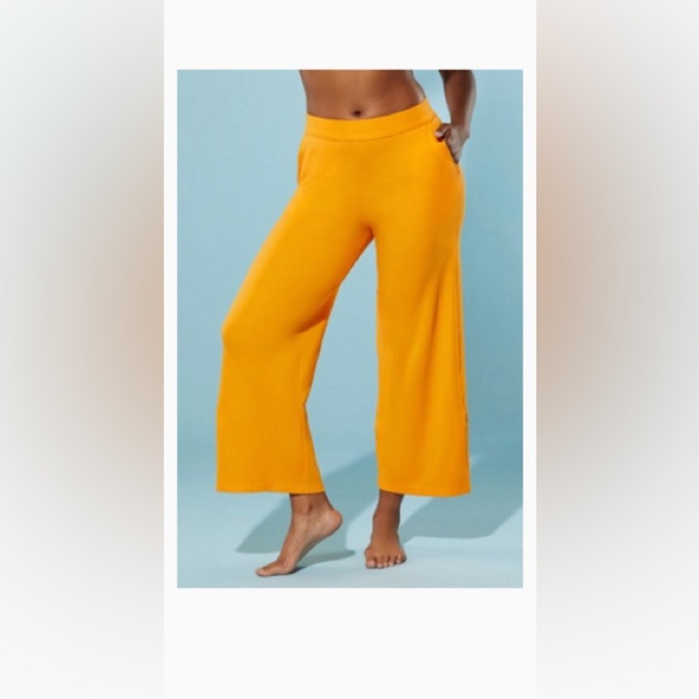 YITTY Body Butter Straight Leg Pant Medium-Soft, comfortable